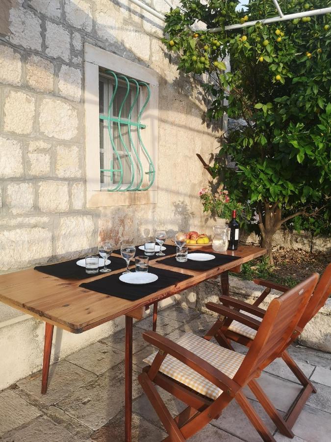 Villa Kuca Za Odmor Matic Viganj Exterior foto